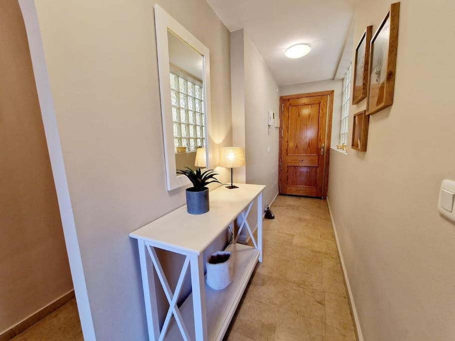 Royal Golf View: 2Br, Pools & Ac Leilighet Sitio de Calahonda Eksteriør bilde