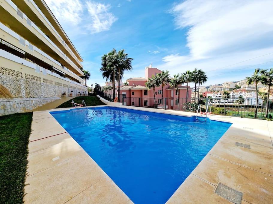 Royal Golf View: 2Br, Pools & Ac Leilighet Sitio de Calahonda Eksteriør bilde